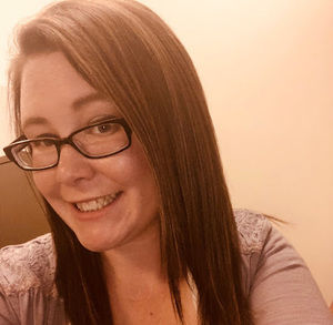 Meet your Posher, Julie